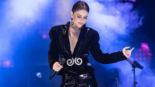 Simge: Ismarlama kızlardan değilim