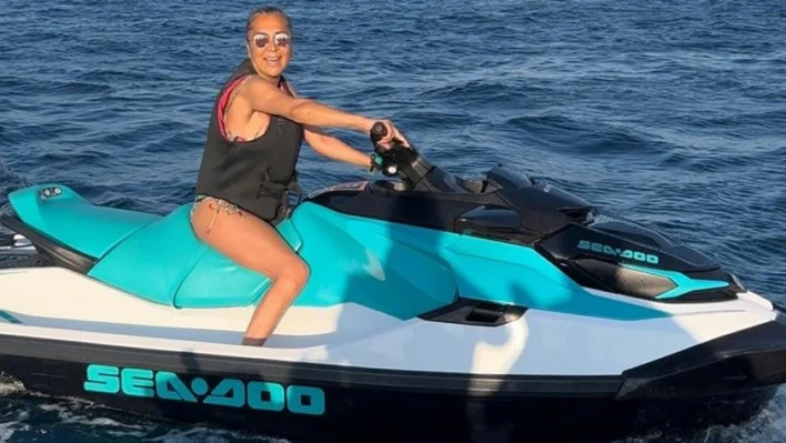 Asuman Dabak'tan jet-ski şov