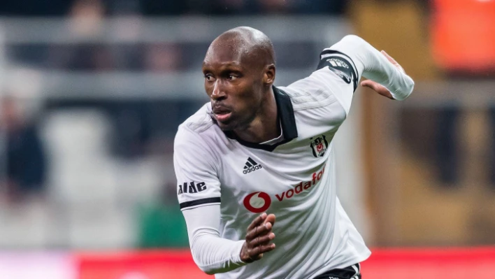 Atiba Hutchinson'dan futbola devam edecek mi?