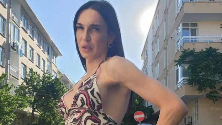 Cinsiyet değiştirmişti! Meli Bendeli'den şoke eden Şahmaran itirafı! 'Beni dışarda etekle gördüklerinden…'