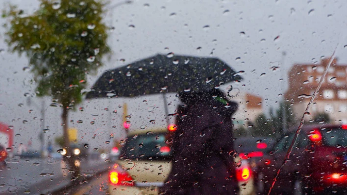 Meteoroloji'den 11 il için sarı kodlu uyarı! Bu bölgelerde yoğun yağmur var!