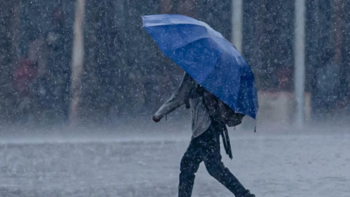 Meteoroloji'den gök gürültülü sağanak yağmur alarmı! Bu bölgeler dikkat!