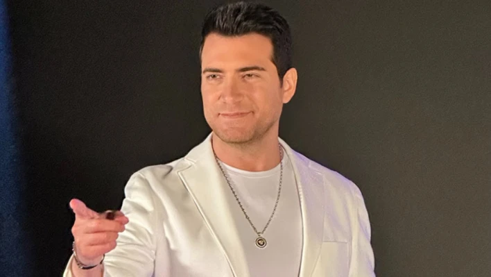 Murat Kurşun'dan 3 şehirde 3 şarkılık potpori