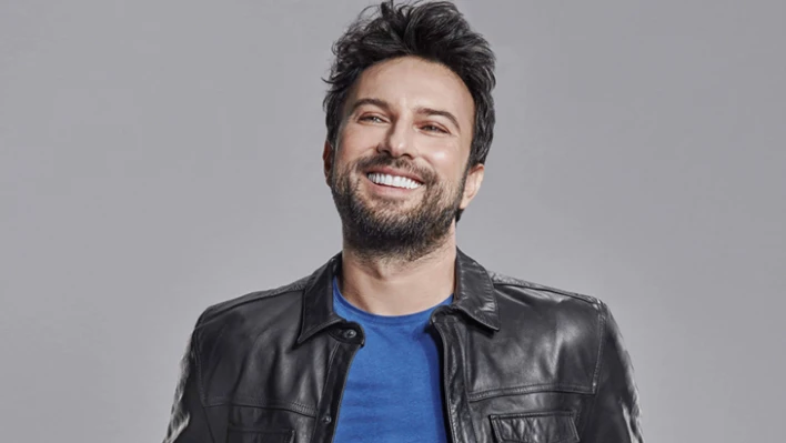 Tarkan'ın yıllar önce Türk Sanat Müziği eğitimi aldığı fotoğrafı ortaya çıktı