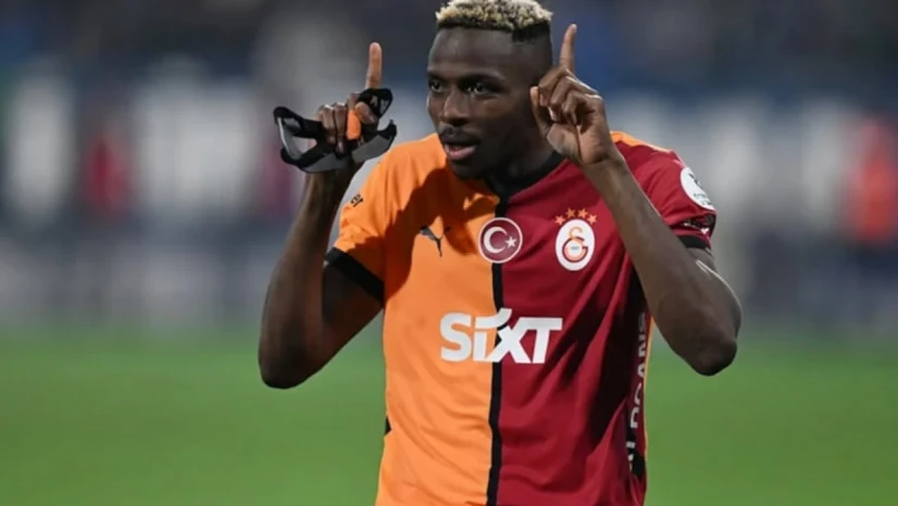 Osimhen, Fenerbahçe derbisi öncesi Galatasaray'ı ipten aldı