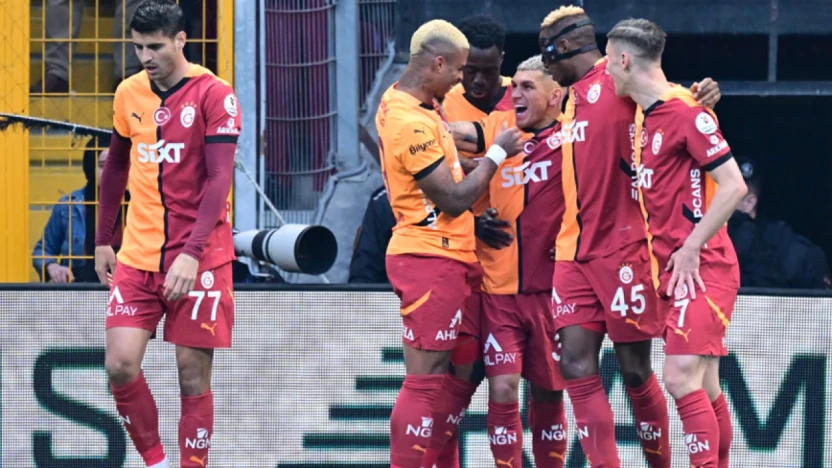Galatasaray, Sivasspor'u farklı mağlup etti! Derbi öncesi farkı açtı!